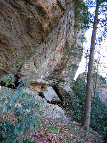 cascade caverns